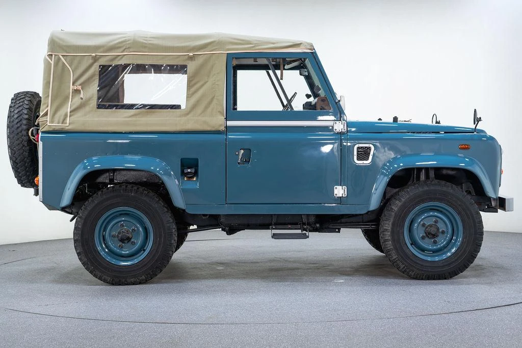 1997 Land Rover Defender 90 - Image 18 of 31