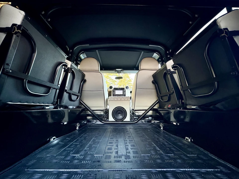 1997 Land Rover Defender - Image 15 of 31