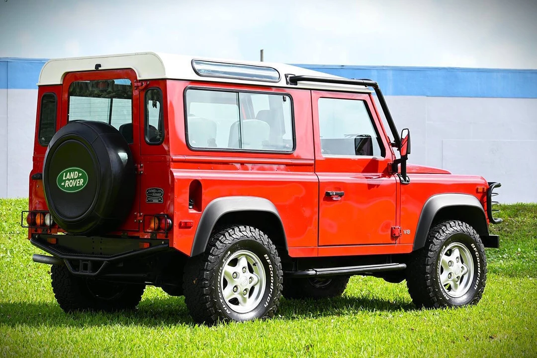 1997 Land Rover Defender 90 - Image 23 of 31