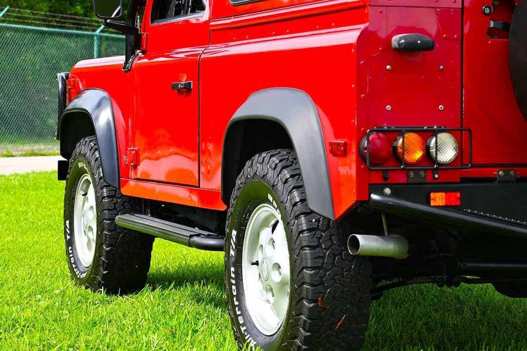 1997 Land Rover Defender 90 - Image 18 of 31