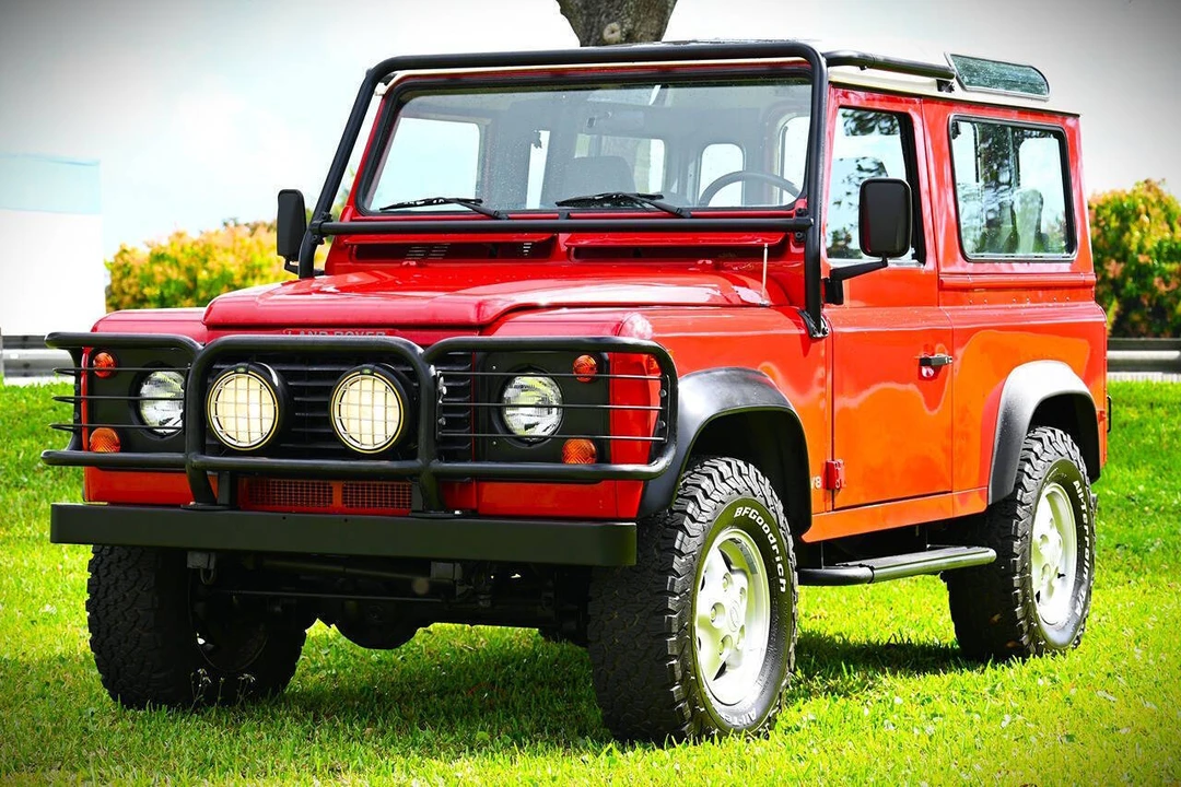 1997 Land Rover Defender 90 - Image 11 of 31