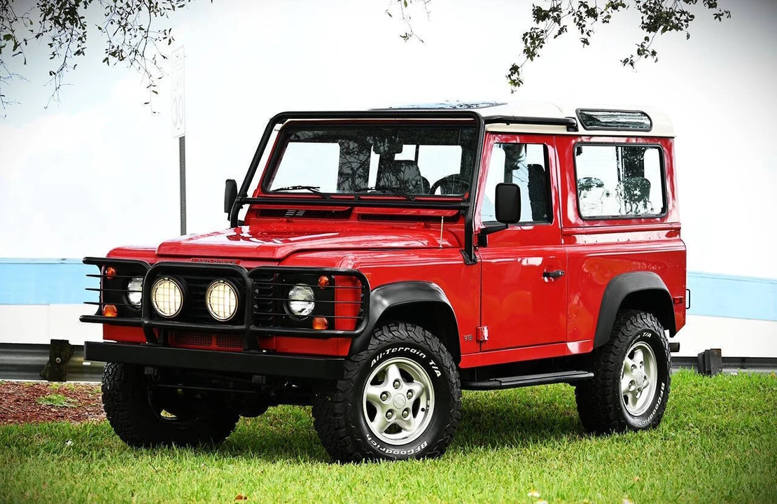 1997 Land Rover Defender 90 - Image 8 of 31