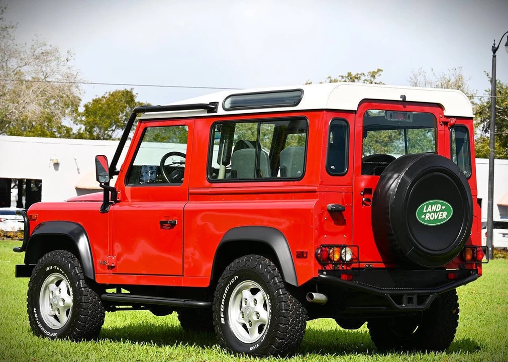 1997 Land Rover Defender 90 - Image 16 of 31