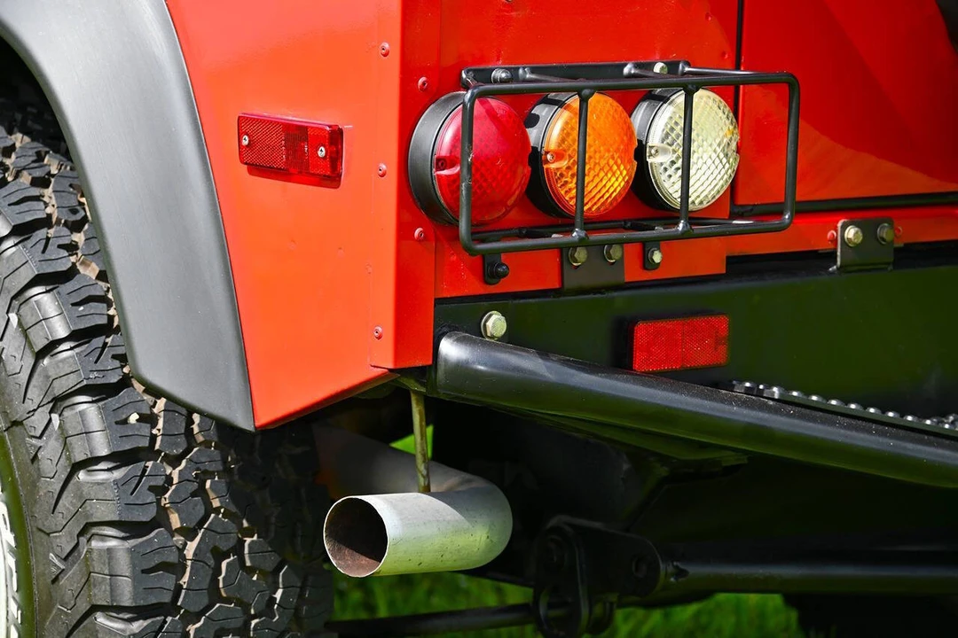 1997 Land Rover Defender 90 - Image 19 of 31
