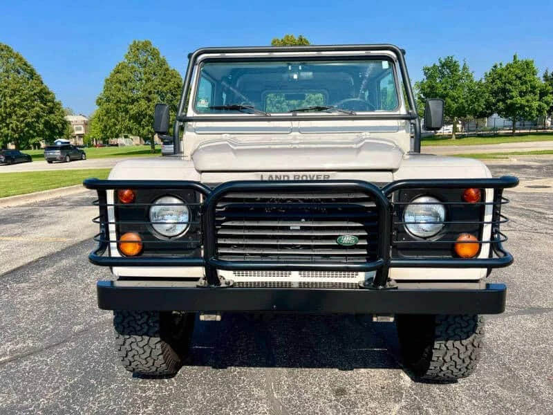 1997 Land Rover Defender 90 - Image 5 of 26