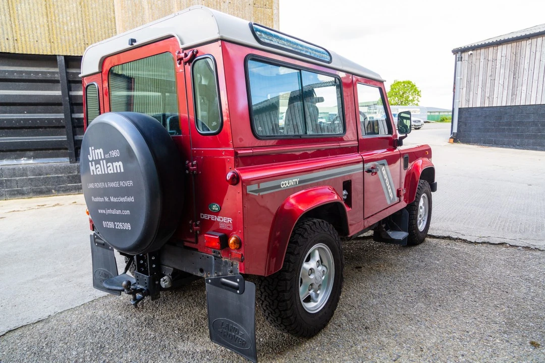 1997 Land Rover Defender 90 - Image 6 of 30