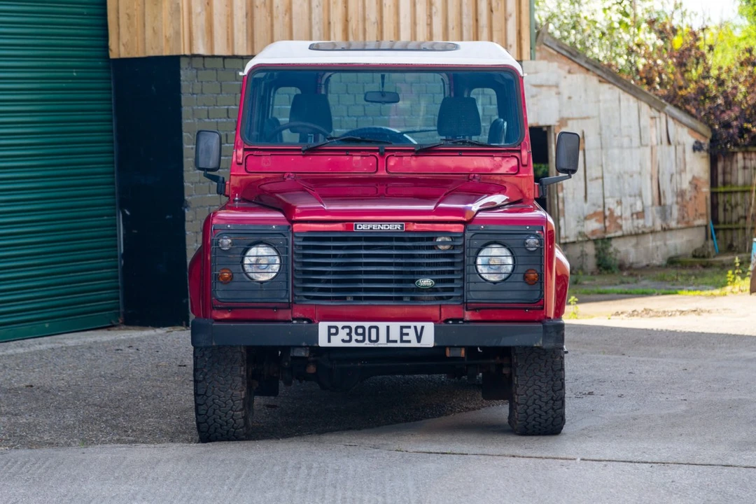 1997 Land Rover Defender 90 - Image 3 of 30
