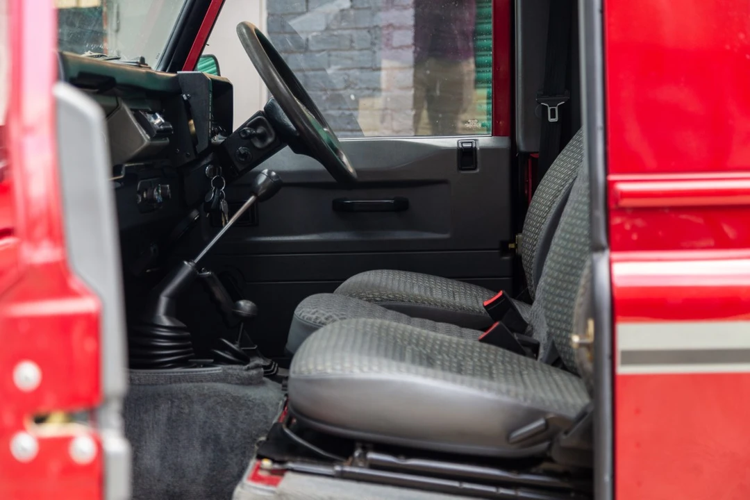1997 Land Rover Defender 90 - Image 28 of 30
