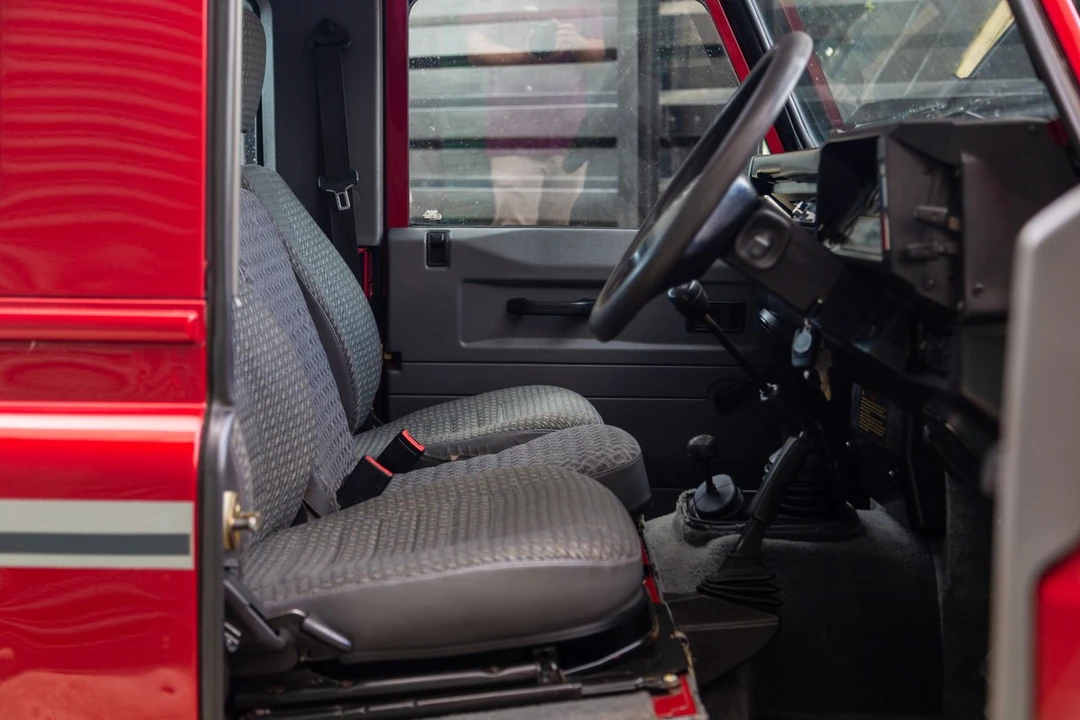 1997 Land Rover Defender 90 - Image 14 of 30