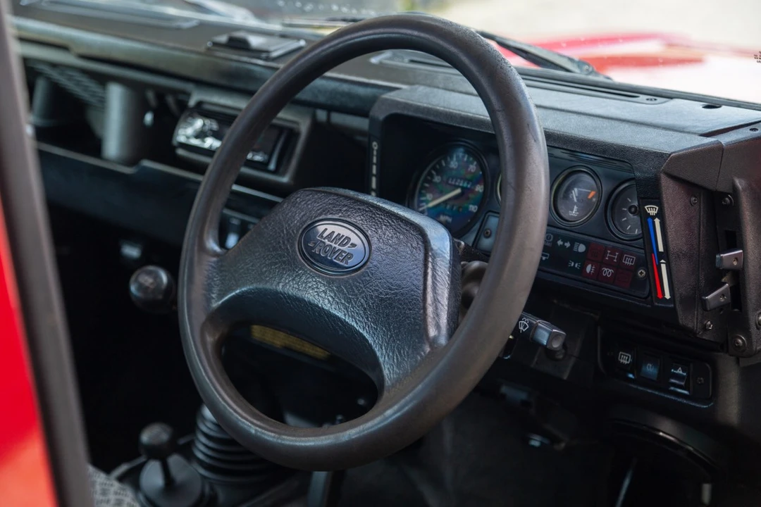 1997 Land Rover Defender 90 - Image 15 of 30