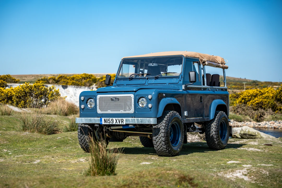 1997 Land Rover Defender 90 - Image 8 of 31