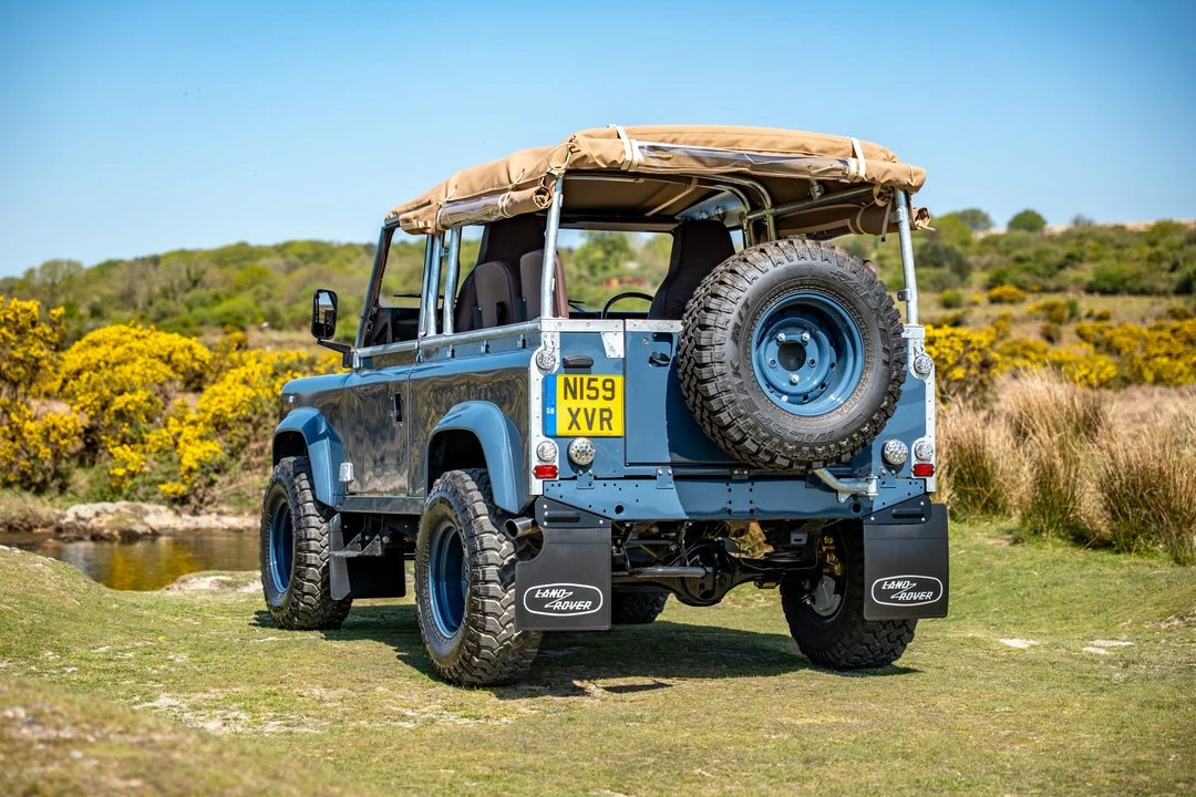 1997 Land Rover Defender 90 - Image 6 of 31