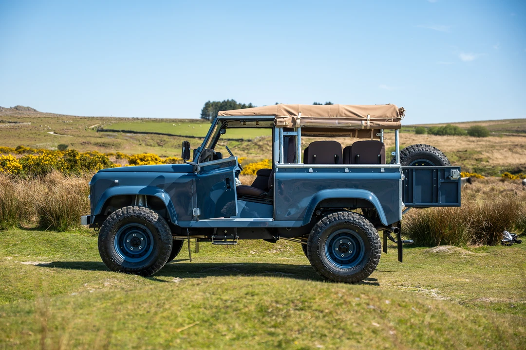 1997 Land Rover Defender 90 - Image 14 of 31