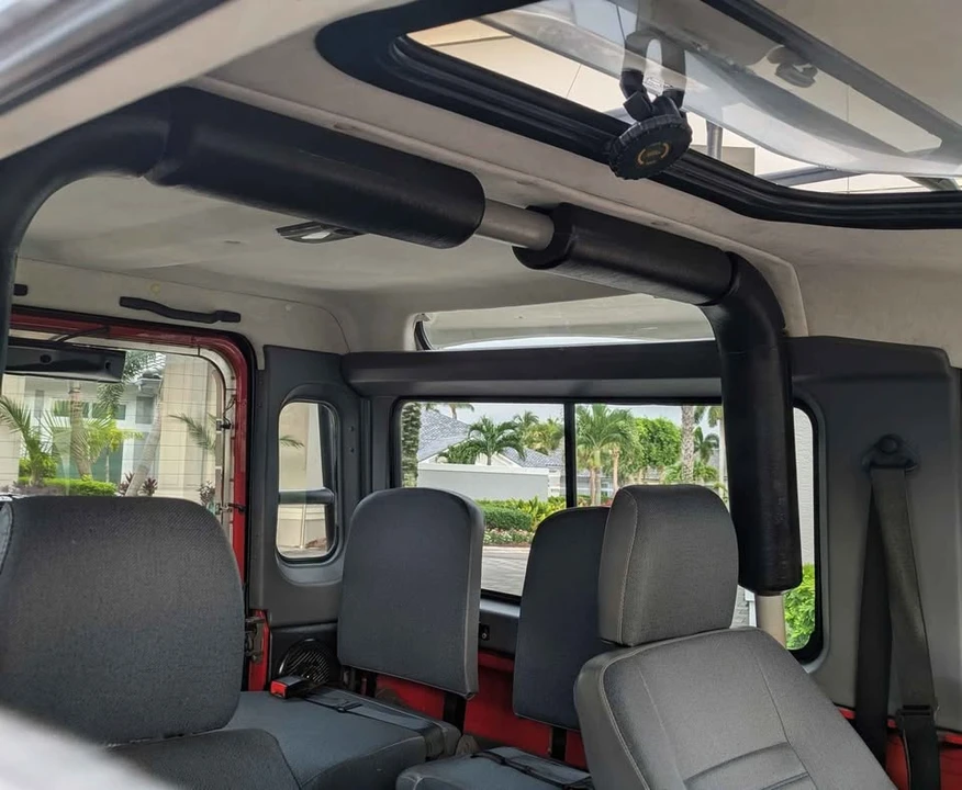 1997 Land Rover Defender 90 - Image 6 of 18