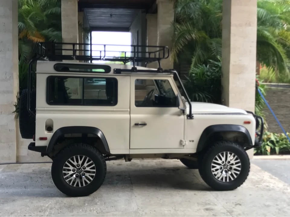 1997 Land Rover Defender 90 - Image 4 of 13