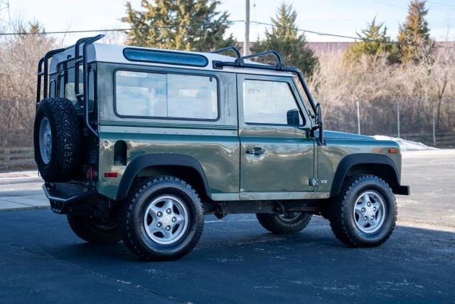 1997 Land Rover Defender 90 - Image 5 of 16