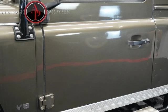 1997 Land Rover Defender 90 - Image 5 of 20