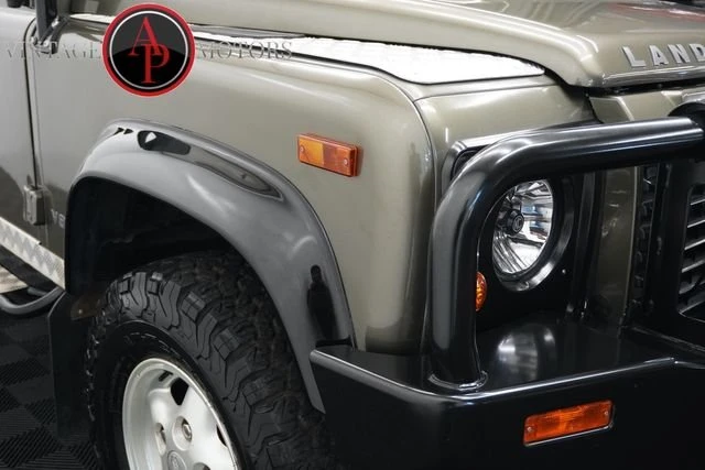 1997 Land Rover Defender 90 - Image 9 of 20