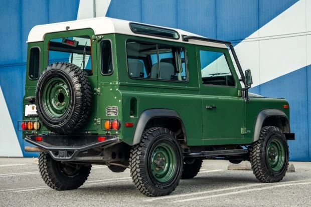 1997 Land Rover Defender 90 - Image 2 of 8