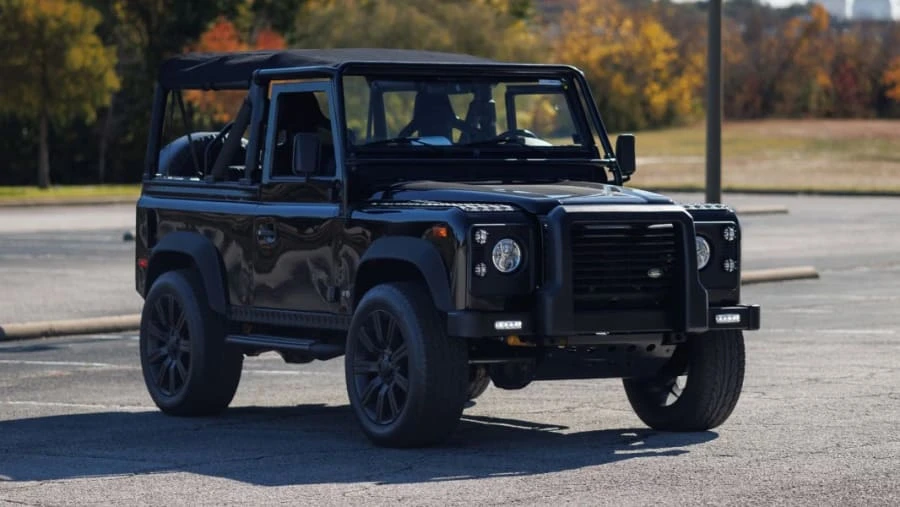 1997 Land Rover Defender 90 - Image 6 of 18