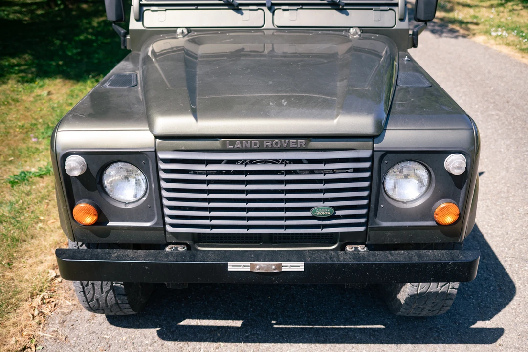 1997 Land Rover Defender 90 - Image 2 of 31