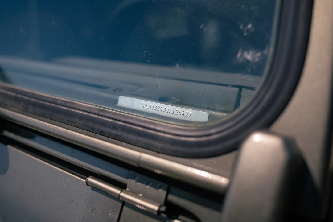 1997 Land Rover Defender 90 - Image 18 of 31