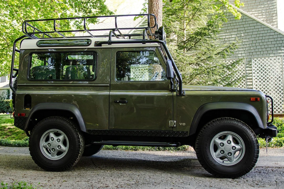 1997 Land Rover Defender 90 - Image 3 of 31