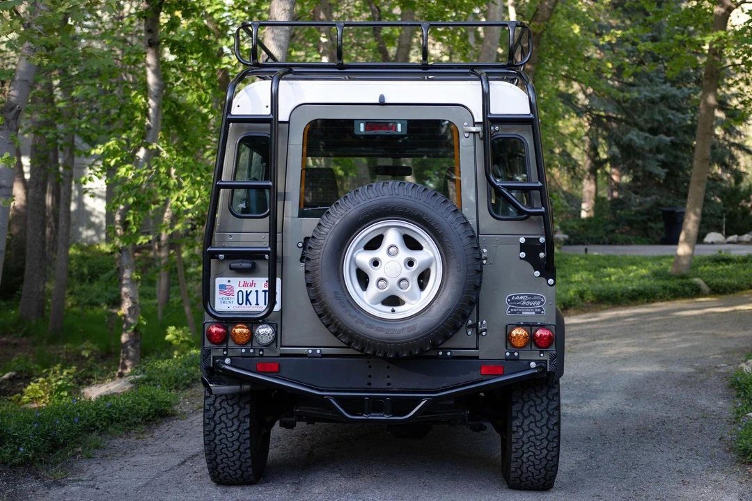 1997 Land Rover Defender 90 - Image 5 of 31
