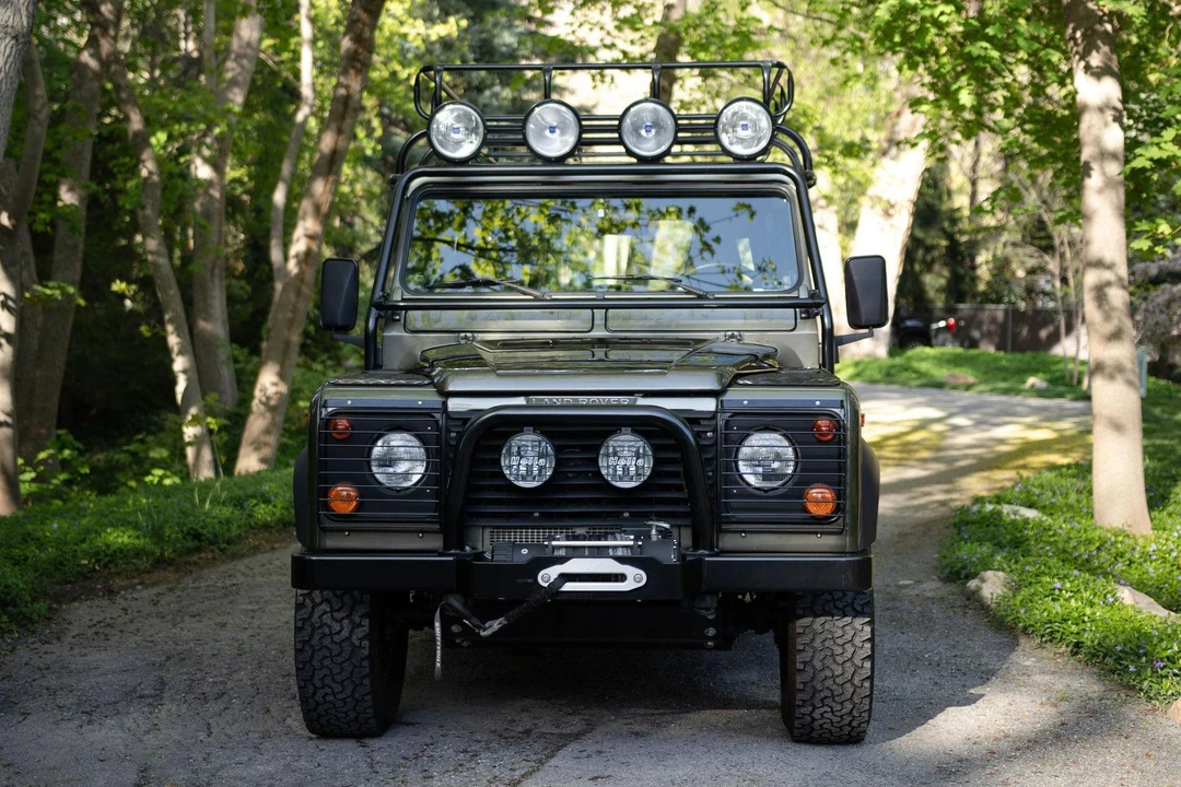 1997 Land Rover Defender 90 - Image 2 of 31