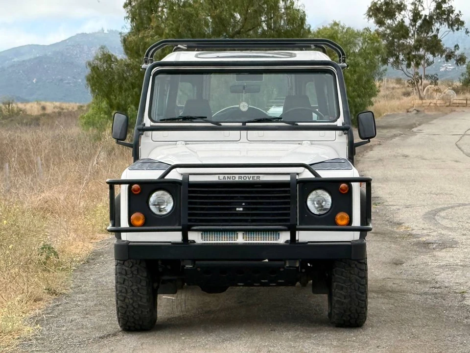 1997 Land Rover Defender 90 - Image 8 of 23