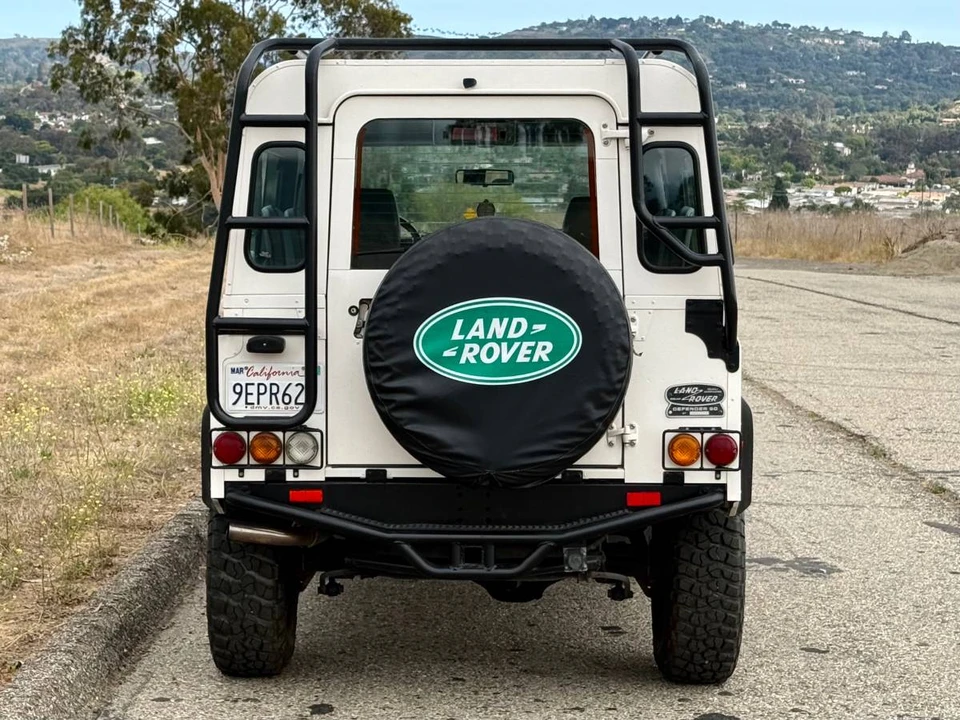 1997 Land Rover Defender 90 - Image 4 of 23