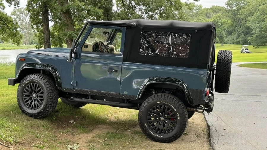 1997 Land Rover Defender 90 - Image 11 of 30