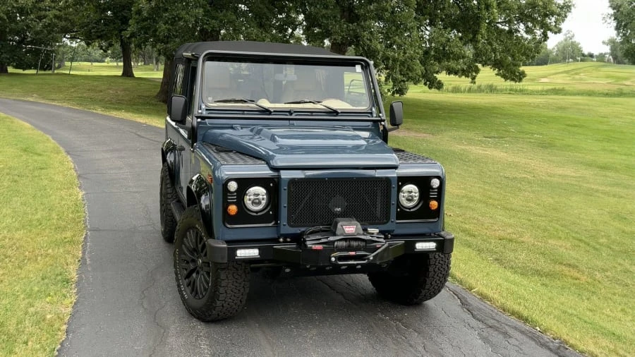 1997 Land Rover Defender 90 - Image 5 of 30