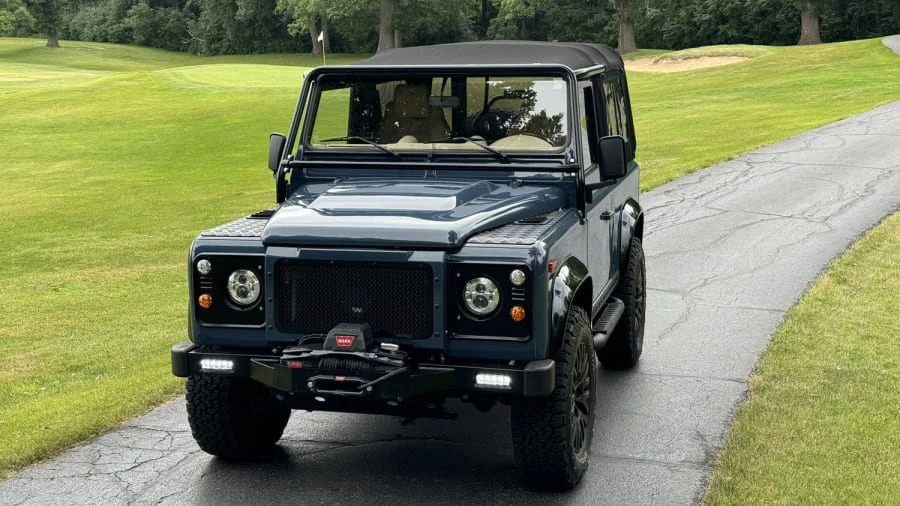 1997 Land Rover Defender 90 - Image 9 of 30