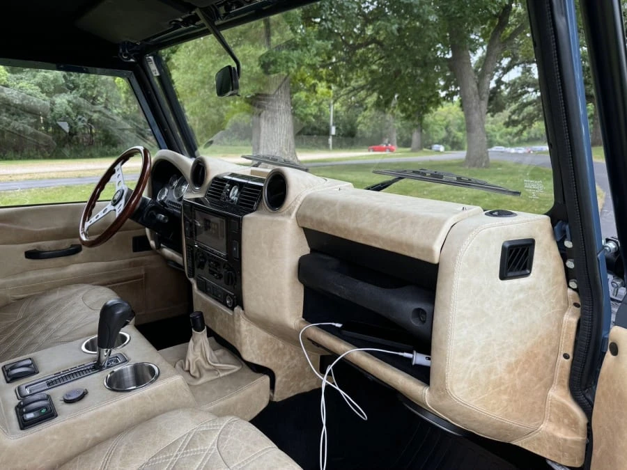 1997 Land Rover Defender 90 - Image 19 of 30