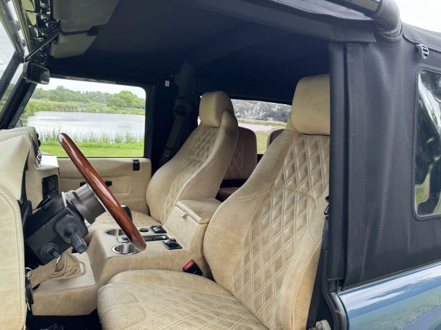 1997 Land Rover Defender 90 - Image 17 of 30