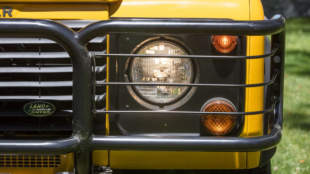 1997 Land Rover Defender 90 - Image 30 of 31