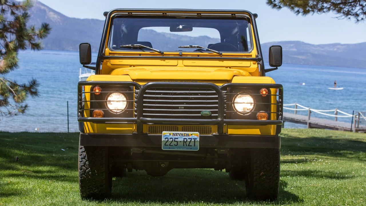 1997 Land Rover Defender 90 - Image 4 of 31