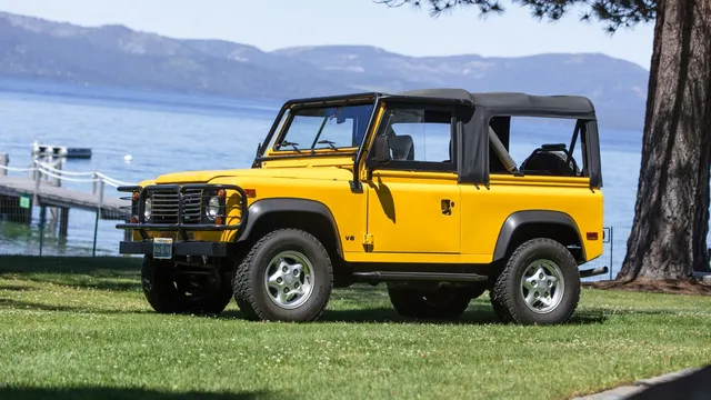 1997 Land Rover Defender 90 NAS