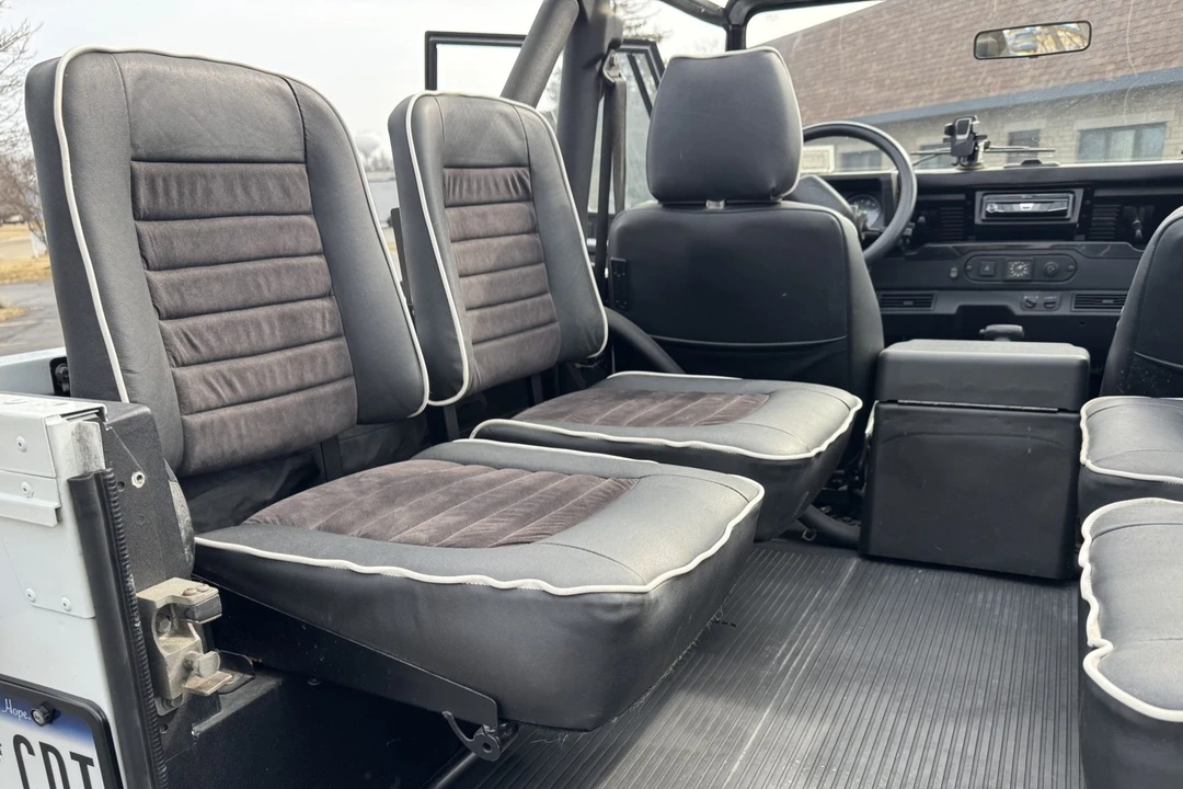 1997 Land Rover Defender 90 - Image 6 of 9
