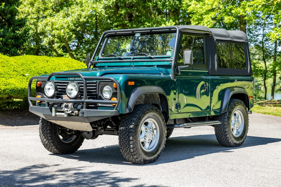 1997 Land Rover Defender 90 - Image 2 of 31