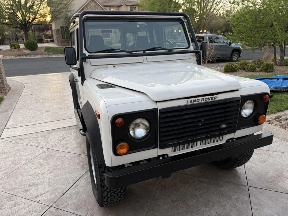 1997 Land Rover Defender 90 - Image 6 of 21