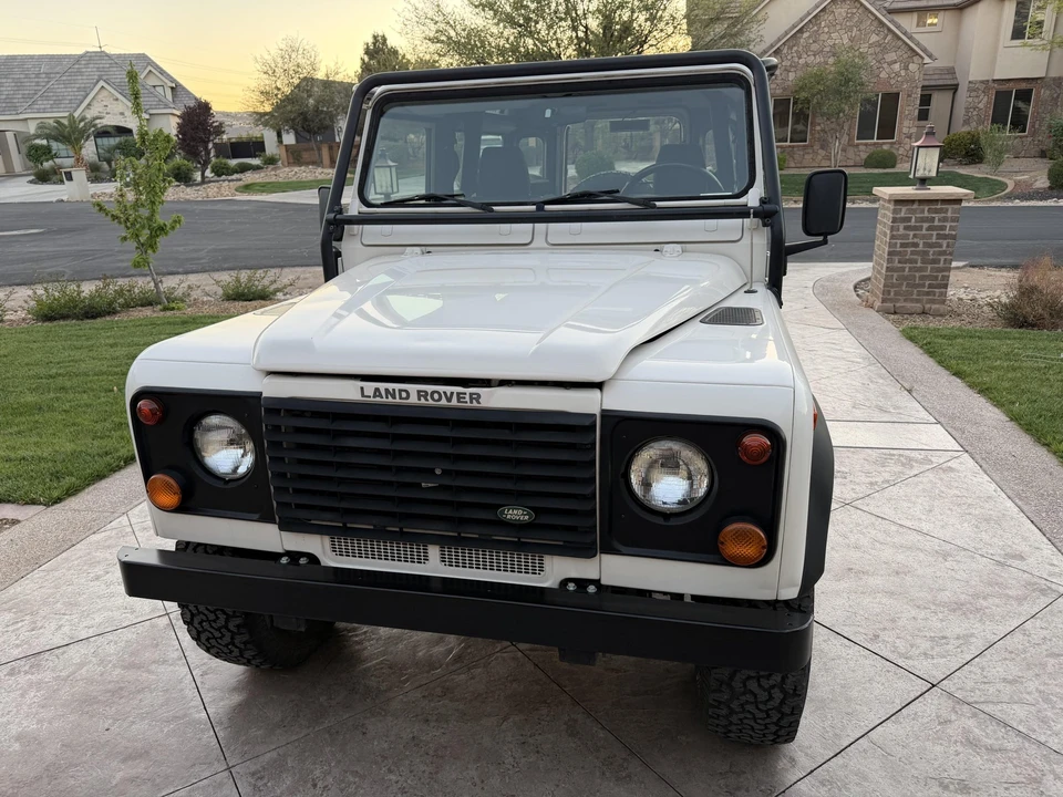 1997 Land Rover Defender 90 - Image 8 of 21