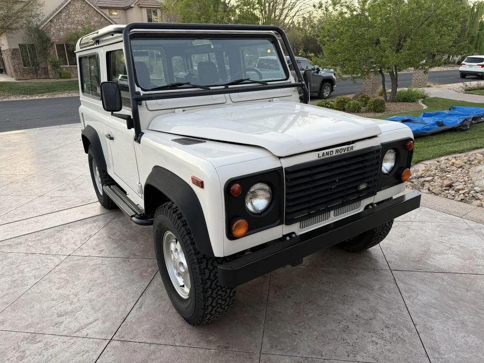 1997 Land Rover Defender 90 - Image 5 of 21