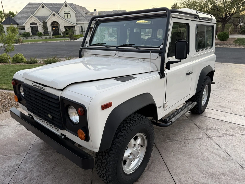 1997 Land Rover Defender 90 - Image 10 of 21