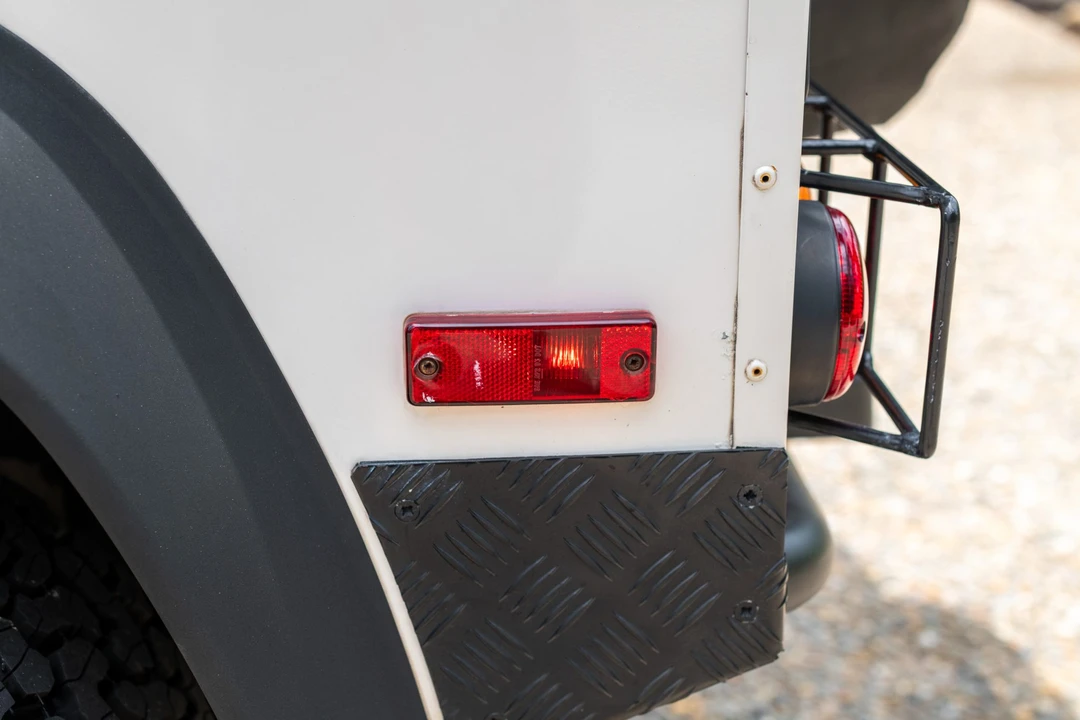 1997 Land Rover Defender 90 - Image 29 of 31