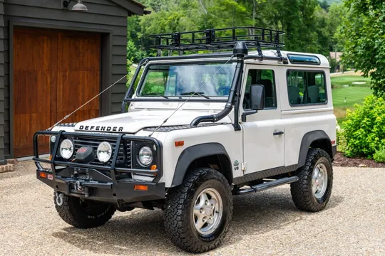 1997 Land Rover Defender 90 NAS