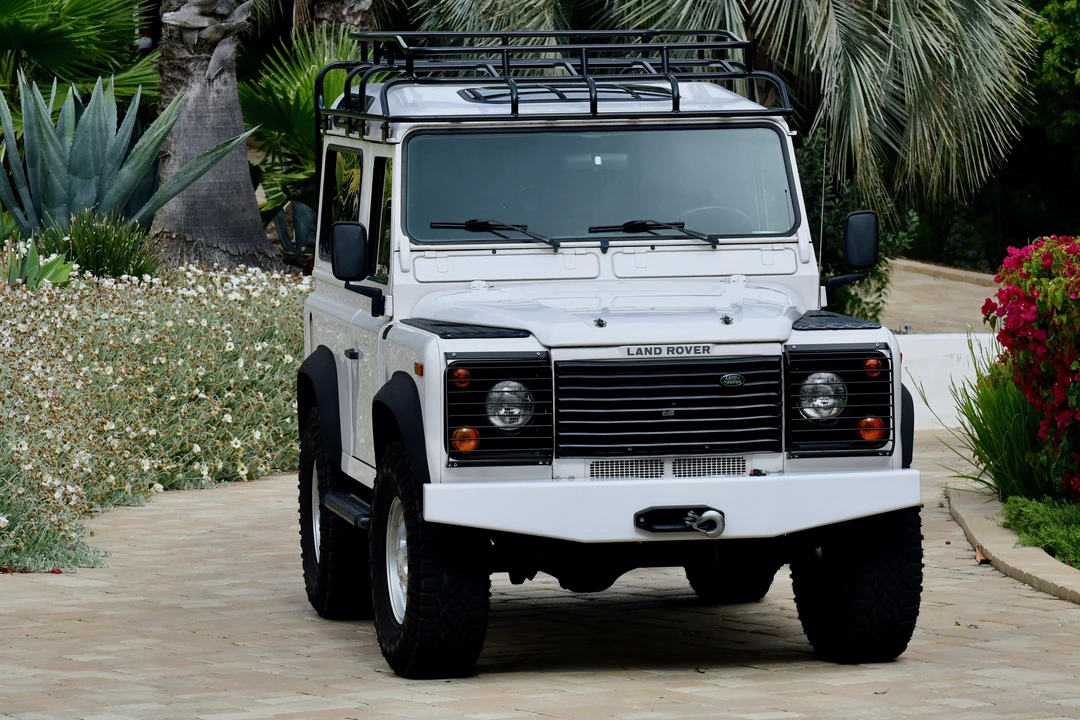 1997 Land Rover Defender 90 - Image 11 of 31