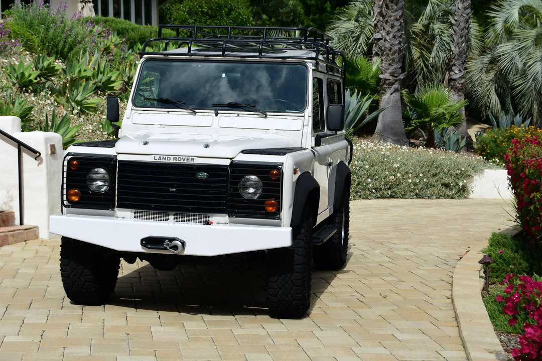 1997 Land Rover Defender 90 - Image 15 of 31