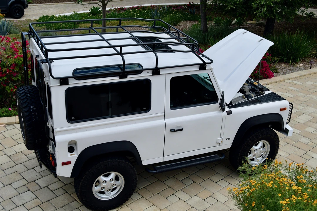 1997 Land Rover Defender 90 - Image 3 of 31